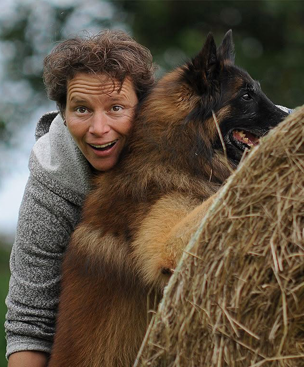 Entspanntes Hundeshooting mit Mensch und Hund bei Dog Pictures